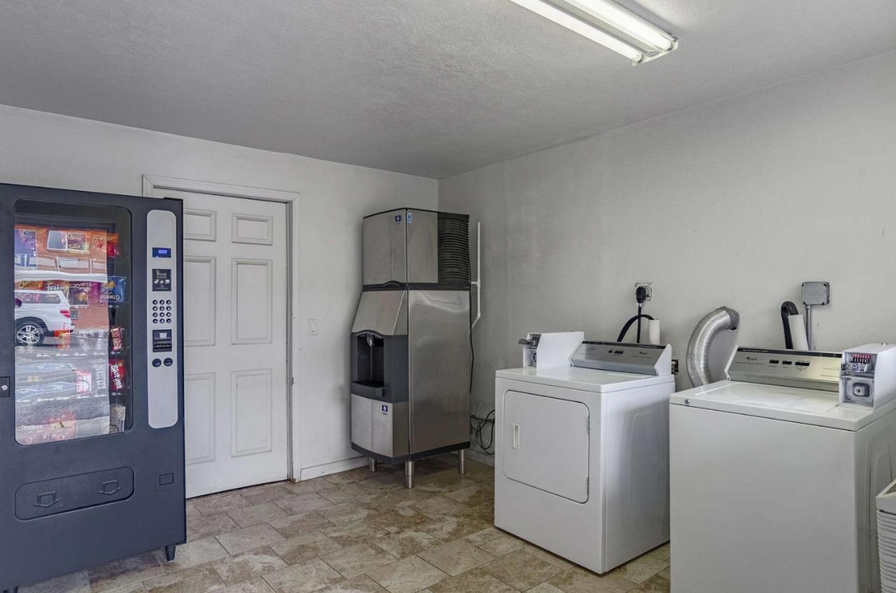 Motel 6 Riverton Wy Eksteriør bilde